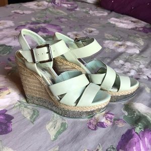 Gianni Bini Mint Wedges